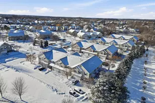 9275 Holly Ln N, Maple Grove, MN 55311 - Photo 32