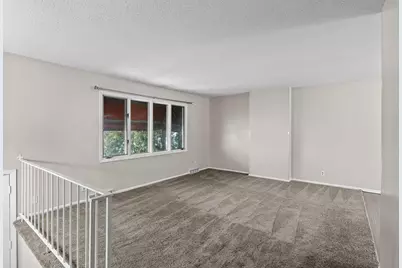 10421 Quebec Avenue S, Bloomington, MN 55438 - Photo 2