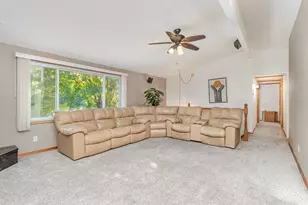 712 E 151st St, Burnsville, MN 55306 - Photo 16