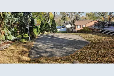 712 E 151st Street, Burnsville, MN 55306 - Photo 10