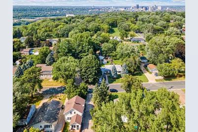 536 Hiawatha Avenue, Mendota Heights, MN 55118 - Photo 38