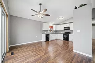 403 8th St NW, Kasson, MN 55944 - Photo 6