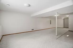 1776 Elm St, White Bear Lake, MN 55110 - Photo 40