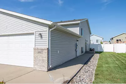 4807 51st Avenue S, Fargo, ND 58104 - Photo 1