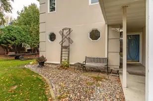 17159 Stalker Lake Rd, Battle Lake, MN 56515 - Photo 10