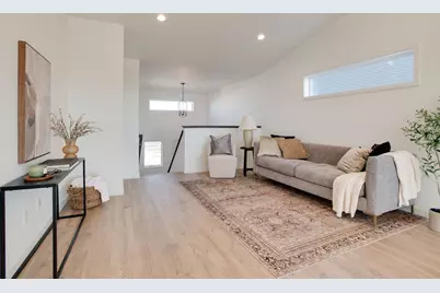 6710 Belding Drive S, Fargo, ND 58104 - Photo 4