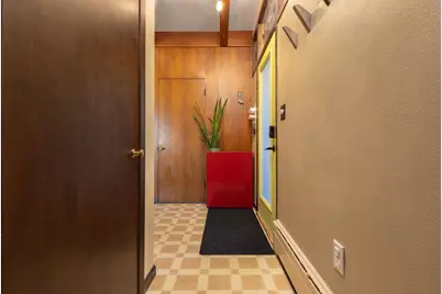 635 W Summit Avenue, Fergus Falls, MN 56537 - Photo 4