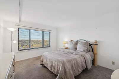 2950 Dean Parkway #1705, Minneapolis, MN 55416 - Photo 18
