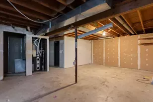 135 Linden Ave, Alexandria, MN 56308 - Photo 22