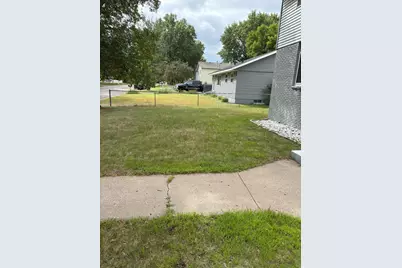 443 32nd Avenue N, Saint Cloud, MN 56303 - Photo 12
