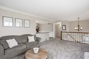 5075 Big Woods Blvd, Chaska, MN 55318 - Photo 6