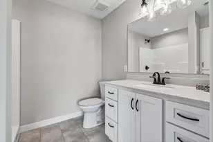 7222 Hawthorne Ct, North Branch, MN 55056 - Photo 18