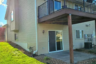 21742 Linden Way, Rogers, MN 55374 - Photo 2