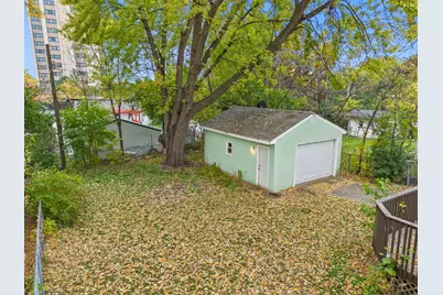 1740 California Avenue E, Saint Paul, MN 55106 - Photo 38