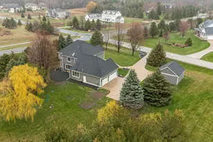 2736 Headland Ct SW, Rochester, MN 55902 - Photo 4