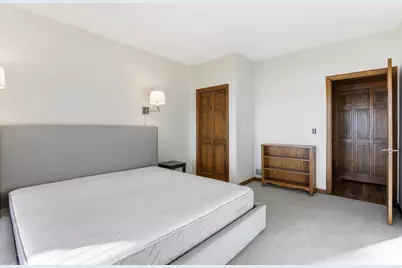 2648 Casco Point Road, Wayzata, MN 55391 - Photo 38