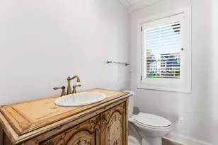 2648 Casco Point Rd, Wayzata, MN 55391 - Photo 20