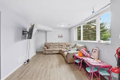 115 Peninsula Road, Medicine Lake, MN 55441 - Photo 20