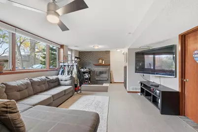 115 Peninsula Road, Medicine Lake, MN 55441 - Photo 16