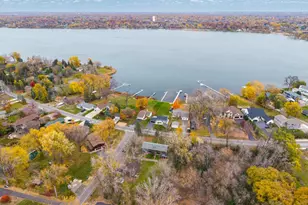 115 Peninsula Rd, Medicine Lake, MN 55441 - Photo 34