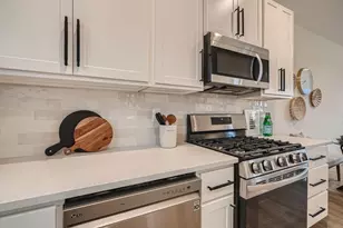 1995 11th Ave E, Maplewood, MN 55119 - Photo 10