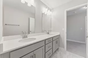 7427 Water St, Shakopee, MN 55379 - Photo 30