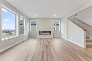 7427 Water St, Shakopee, MN 55379 - Photo 8