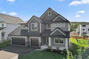 7660 Waverly Ave, Shakopee, MN 55379 - Photo 2