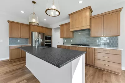 7660 Waverly Avenue, Shakopee, MN 55379 - Photo 12