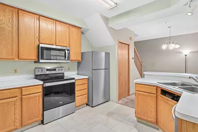 18341 Coneflower Lane, Eden Prairie, MN 55346 - Photo 12