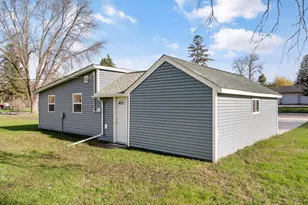 105 E Franklin St, Morristown, MN 55052 - Photo 26