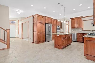 2600 91st Crescent N, Brooklyn Park, MN 55443 - Photo 6