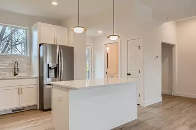 1995 11th Avenue E #Unit 2, Maplewood, MN 55119 - Photo 1