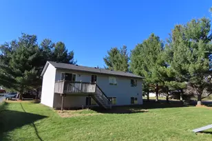 1001 Lincoln Cir, Braham, MN 55006 - Photo 8