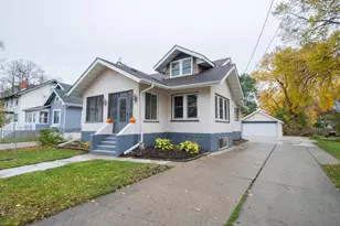 1112 University Dr S, Fargo,  58103 - Photo 2