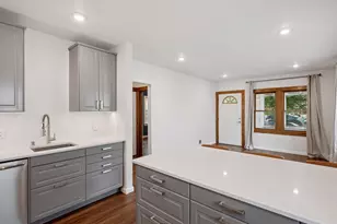 1436 Almond Ave, Saint Paul, MN 55108 - Photo 10