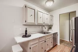 4406 Cedar Lk Rd S, Saint Louis Park, MN 55416 - Photo 8