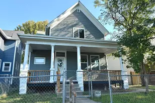 273 Winifred St E, Saint Paul, MN 55107 - Photo 1