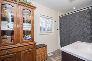 521 37th Ave S, Moorhead, MN 56560 - Photo 24