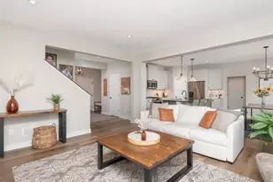 10060 Highpoint Dr, Victoria, MN 55318 - Photo 12