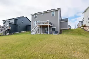 10060 Highpoint Dr, Victoria, MN 55318 - Photo 48