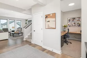 10060 Highpoint Dr, Victoria, MN 55318 - Photo 6