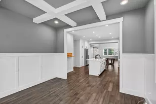 15664 Cobblestone Lake Pkwy, Apple Valley, MN 55124 - Photo 8