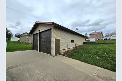 170 1st Street SW, Spring Grove, MN 55974 - Photo 22