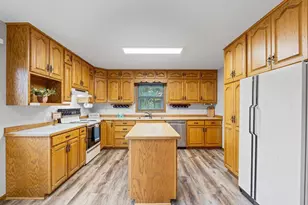 425 W Franklin St, Morristown, MN 55052 - Photo 12