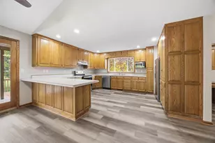 1035 20th Ave NE, Montevideo, MN 56265 - Photo 4