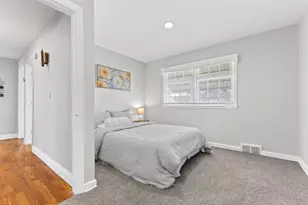 7312 Grand Ave S, Richfield, MN 55423 - Photo 14