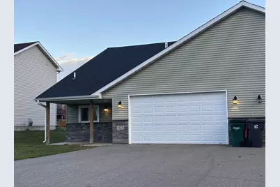 421 E Cheyenne Street, Roberts, WI 54023 - Photo 1