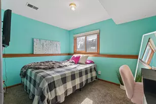 1831 Helena Rd N, Oakdale, MN 55128 - Photo 18