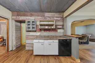 303 3rd St N, Ellendale, MN 56026 - Photo 20